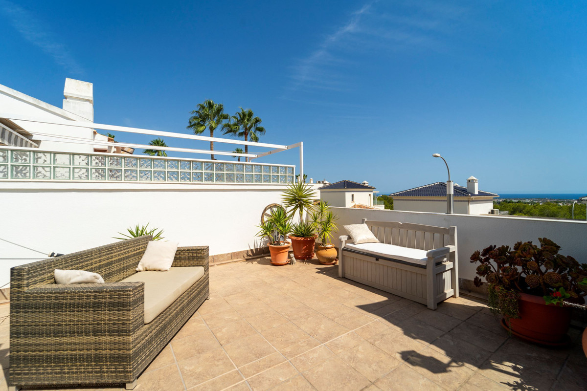 For sale - 3 Bedroom 2 Bathroom House - Detached Villa in Orihuela - Los Dolses  - Alicante
