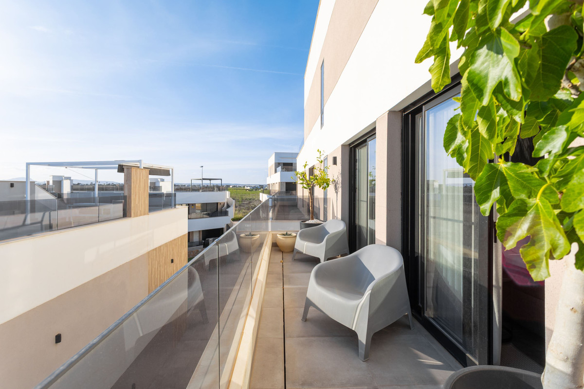 For sale - 3 Bedroom 4 Bathroom Apartment - Top Floor Apartment in San Javier - Santiago de la Ribera  - Murcia