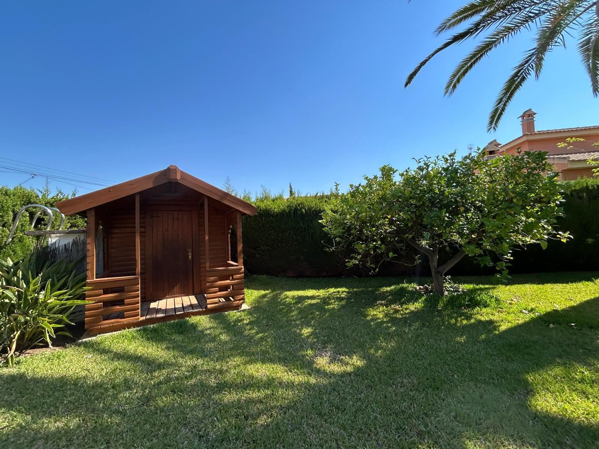 For sale - 3 Bedroom 3 Bathroom House - Detached Villa in Orihuela - Cabo Roig  - Alicante