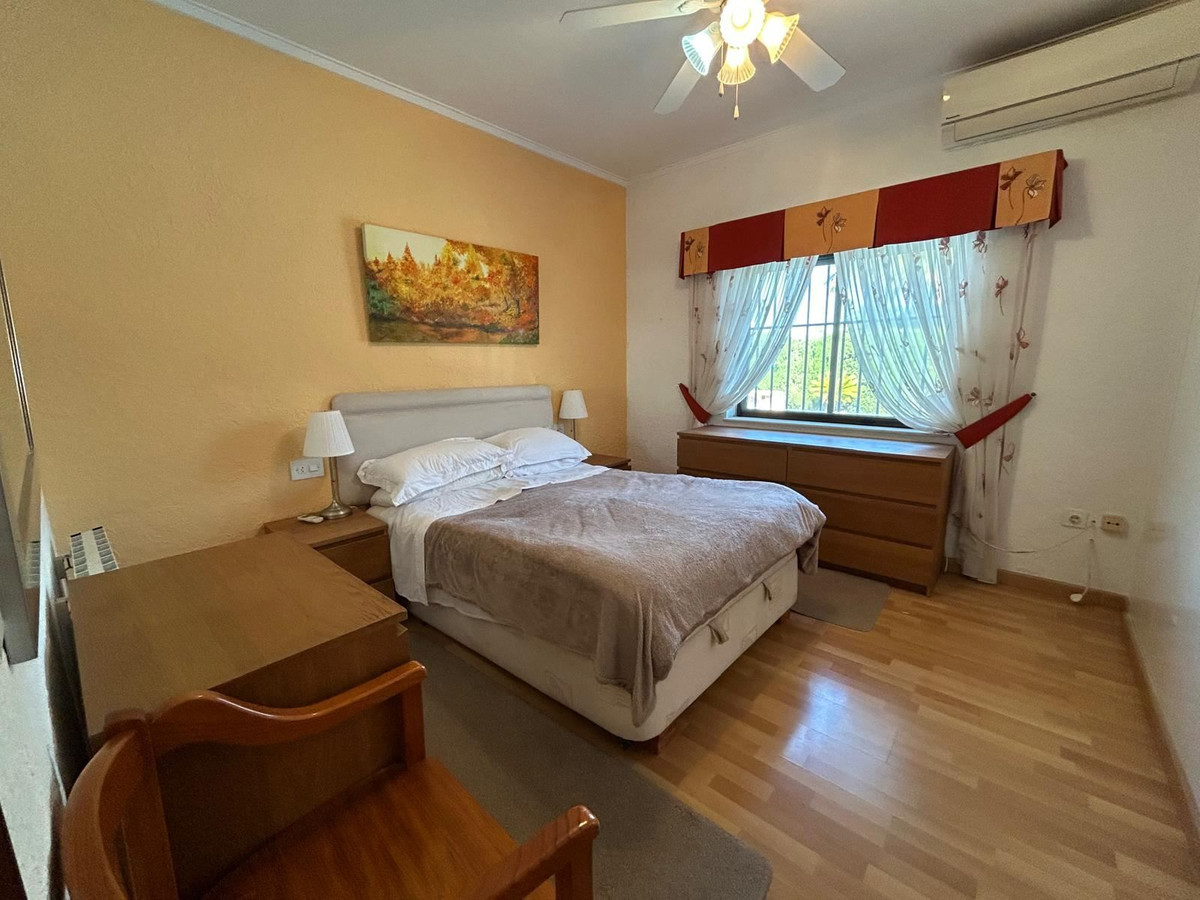 For sale - 3 Bedroom 3 Bathroom House - Detached Villa in Orihuela - Cabo Roig  - Alicante