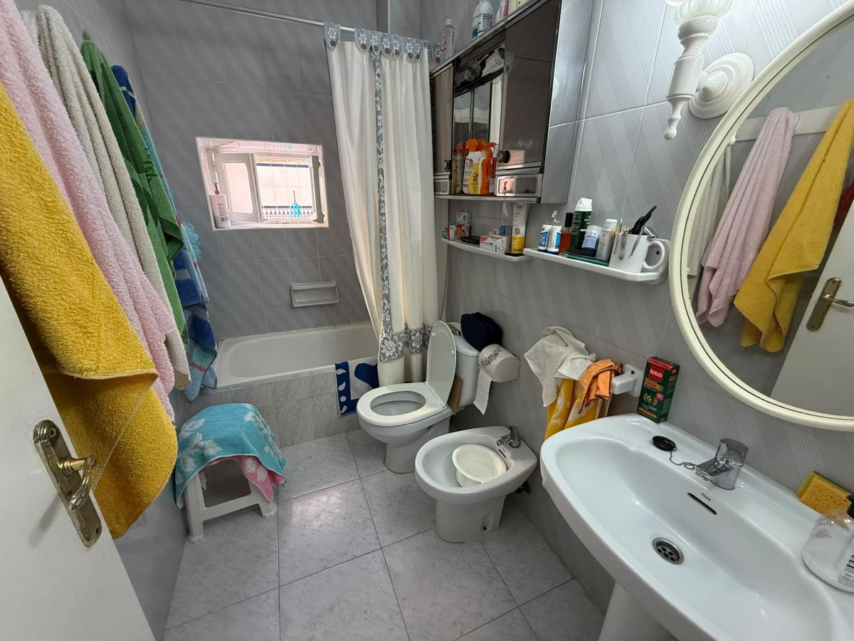 For sale - 4 Bedroom 1 Bathroom Apartment - Ground Floor Apartment in Pilar de la Horadada - Torre de la Horadada  - Alicante