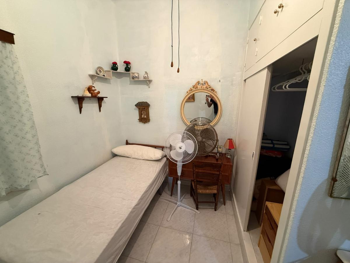 For sale - 4 Bedroom 1 Bathroom Apartment - Ground Floor Apartment in Pilar de la Horadada - Torre de la Horadada  - Alicante