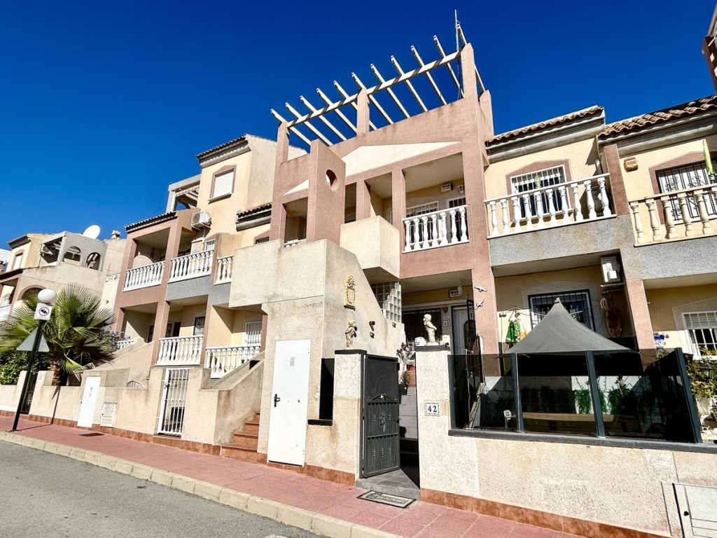 2 Bedroom 1 Bathroom Penthouse Apartment in Villamartin