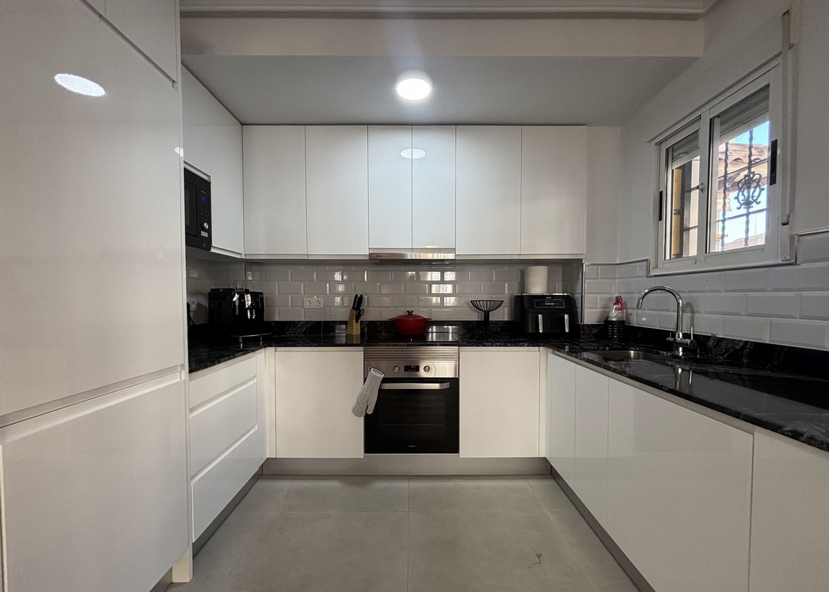 For sale - 3 Bedroom 3 Bathroom House - Townhouse in Orihuela - La Zenia  - Alicante