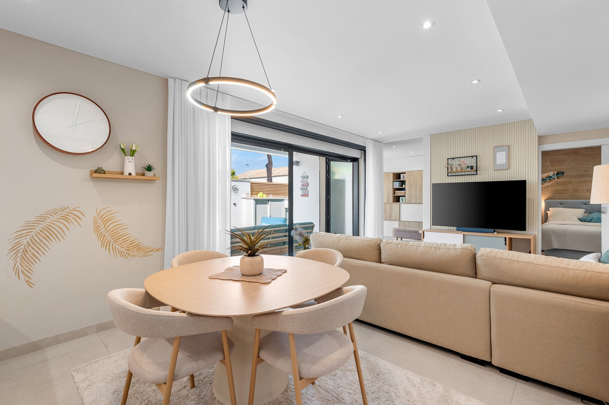 For sale - 3 Bedroom 2 Bathroom Apartment - Ground Floor Apartment in San Pedro del Pinatar - San Pedro del Pinatar Centro  - Murcia