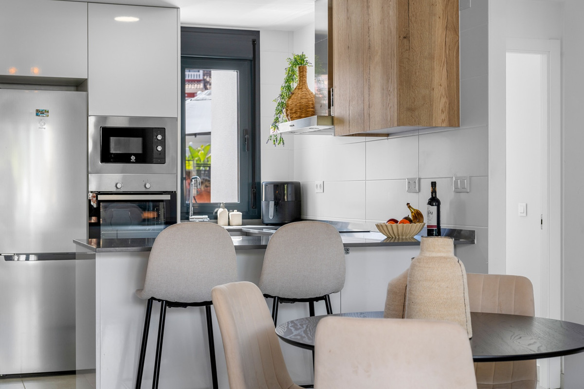 For sale - 2 Bedroom 2 Bathroom Apartment - Ground Floor Apartment in Orihuela - Villamartin  - Alicante