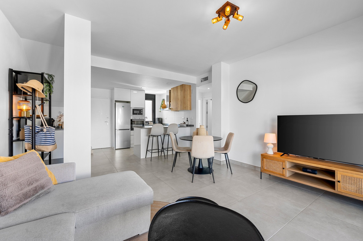 For sale - 2 Bedroom 2 Bathroom Apartment - Ground Floor Apartment in Orihuela - Villamartin  - Alicante