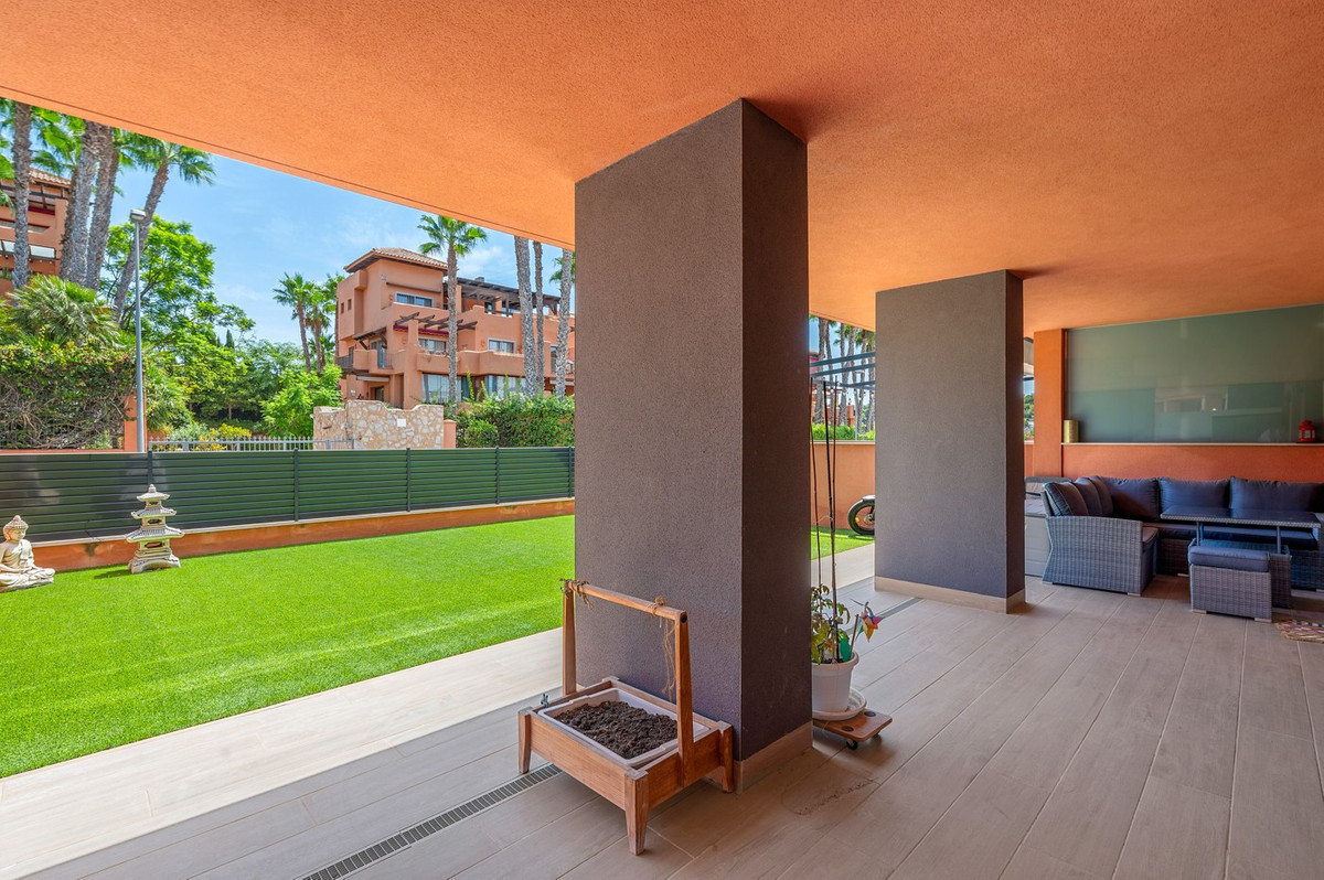 For sale - 2 Bedroom 2 Bathroom Apartment - Ground Floor Apartment in Orihuela - Villamartin  - Alicante