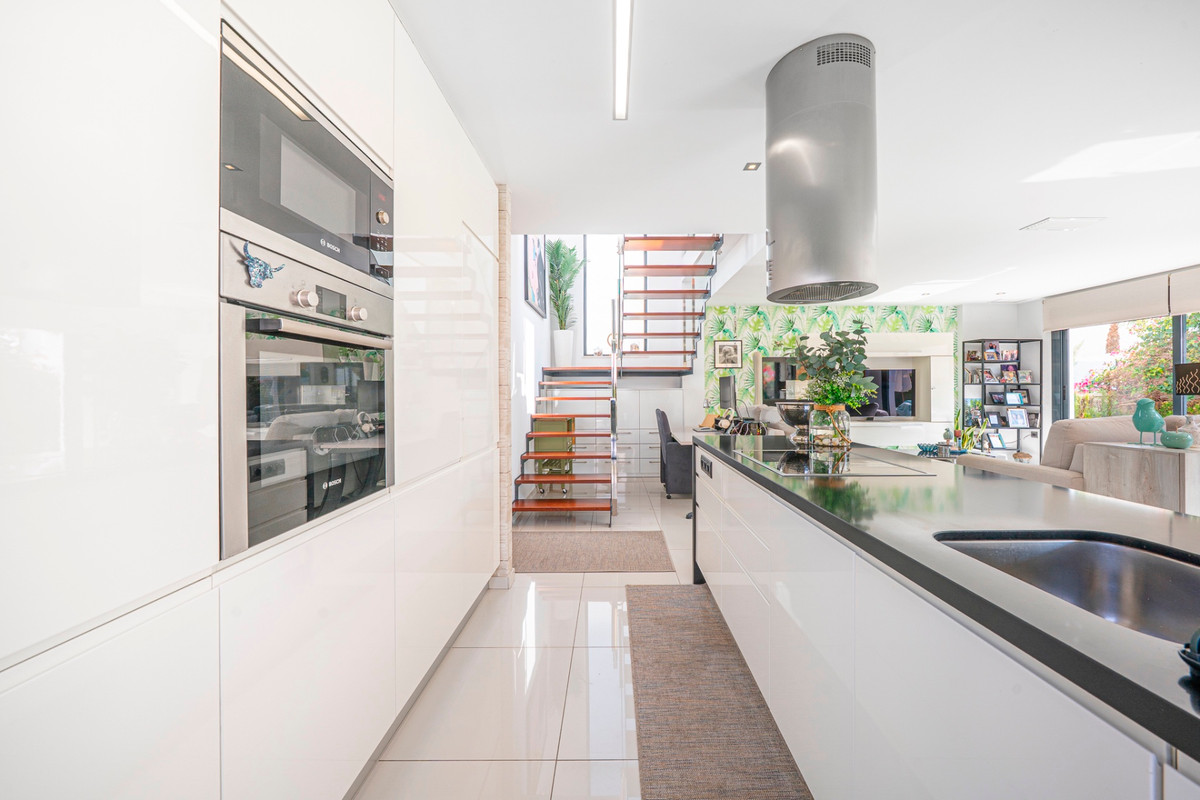 For sale - 3 Bedroom 2 Bathroom House - Detached Villa in Rojales - Lo Pepin  - Alicante