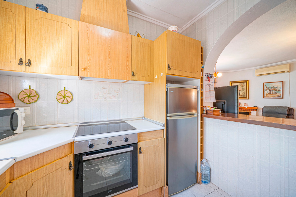 For sale - 5 Bedroom 4 Bathroom House - Detached Villa in Rojales - Ciudad Quesada  - Alicante