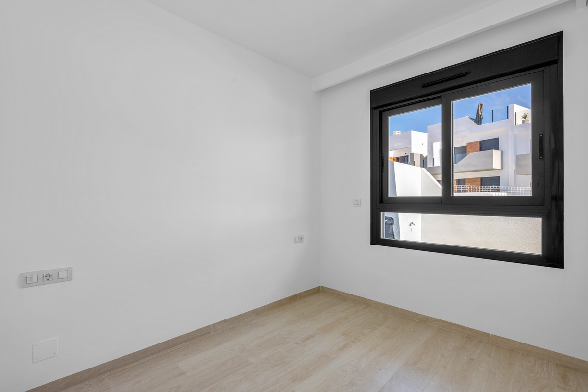 For sale - 2 Bedroom 2 Bathroom Apartment - Ground Floor Apartment in San Miguel de Salinas - San Miguel  - Alicante
