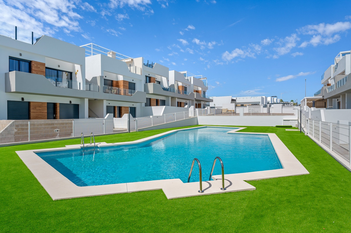 For sale - 2 Bedroom 2 Bathroom Apartment - Ground Floor Apartment in San Miguel de Salinas - San Miguel  - Alicante