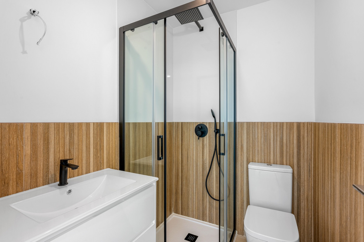 For sale - 2 Bedroom 2 Bathroom Apartment - Ground Floor Apartment in San Miguel de Salinas - San Miguel  - Alicante