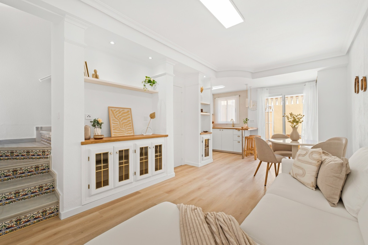 For sale - 2 Bedroom 2 Bathroom House - Townhouse in Orihuela - El Galan  - Alicante