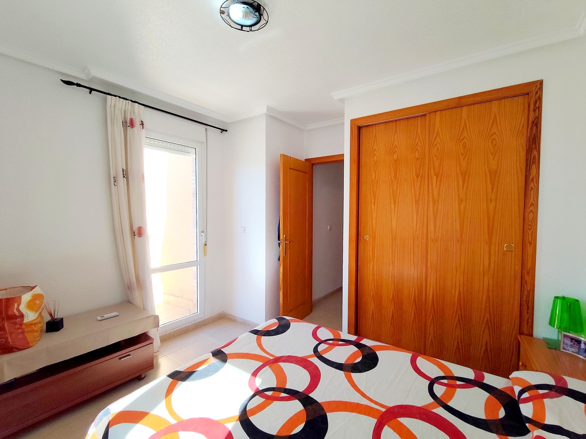 For sale - 4 Bedroom 2 Bathroom House - Townhouse in Rojales - Ciudad Quesada  - Alicante