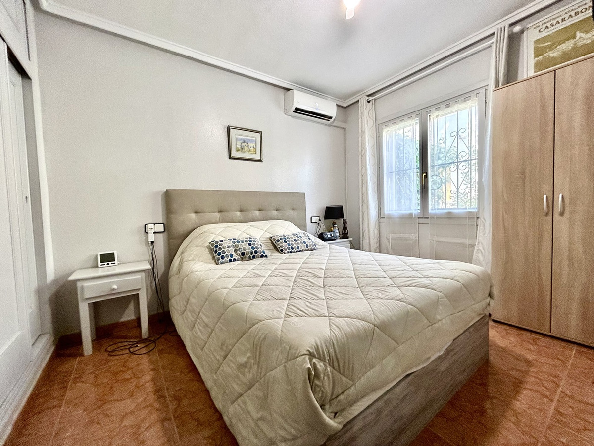 For sale - 2 Bedroom 2 Bathroom House - Townhouse in Orihuela - Playa Flamenca  - Alicante