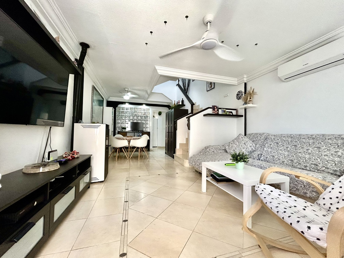 For sale - 4 Bedroom 3 Bathroom House - Townhouse in Formentera del Segura - Formentera del Segura Centro  - Alicante