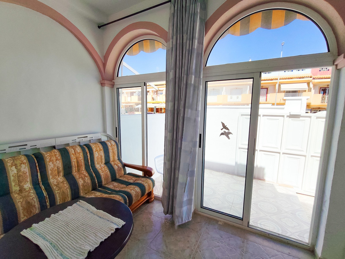 For sale - 2 Bedroom 2 Bathroom House - Townhouse in Orihuela - Playa Flamenca  - Alicante