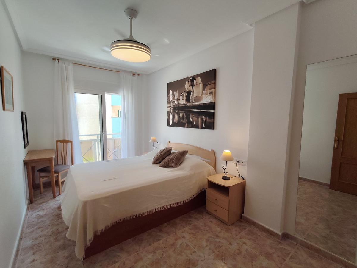 For sale - 2 Bedroom 2 Bathroom Apartment - Middle Floor Apartment in Orihuela - Cabo Roig  - Alicante
