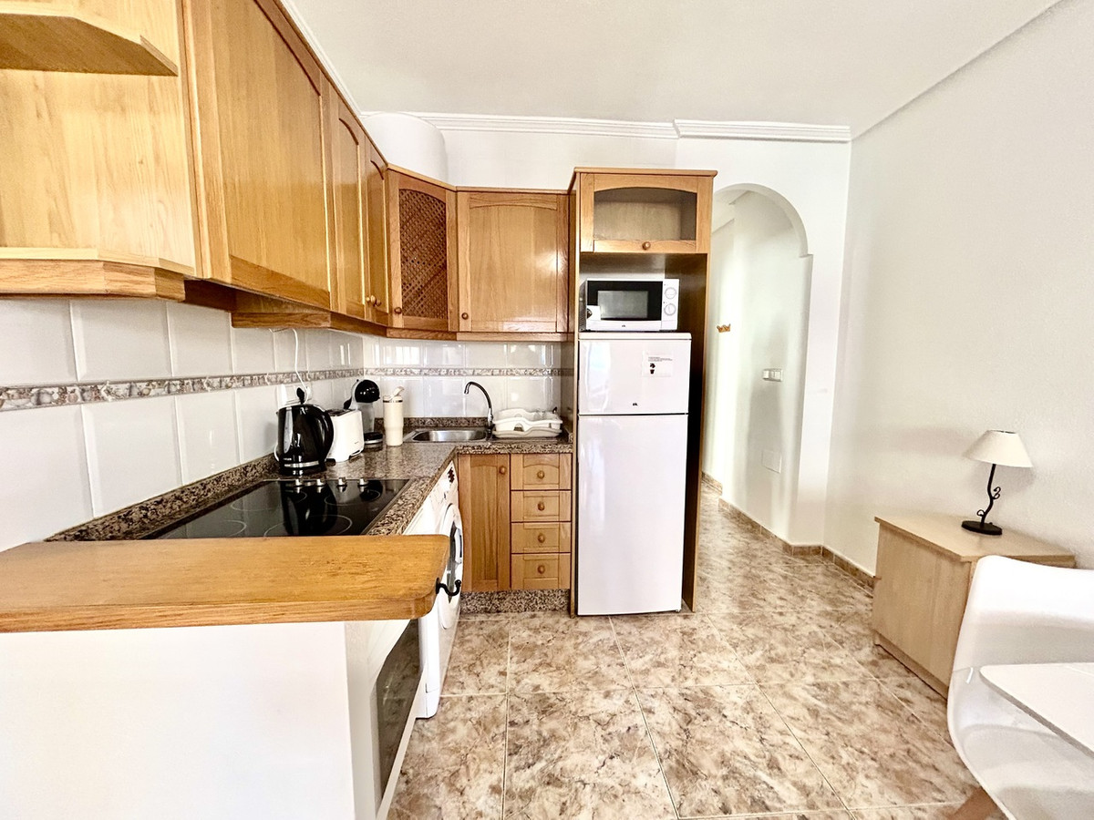 For sale - 2 Bedroom 2 Bathroom Apartment - Middle Floor Apartment in Orihuela - Cabo Roig  - Alicante