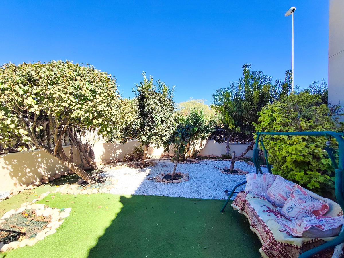 For sale - 2 Bedroom 2 Bathroom Apartment - Ground Floor Apartment in Orihuela - Cabo Roig  - Alicante