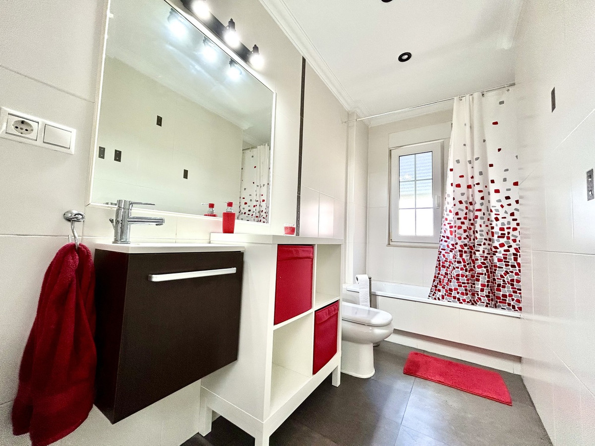 For sale - 4 Bedroom 3 Bathroom House - Townhouse in Almoradi - Heredades  - Alicante