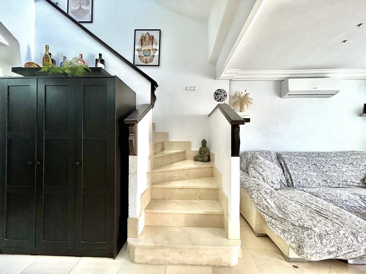 For sale - 4 Bedroom 3 Bathroom House - Townhouse in Almoradi - Heredades  - Alicante