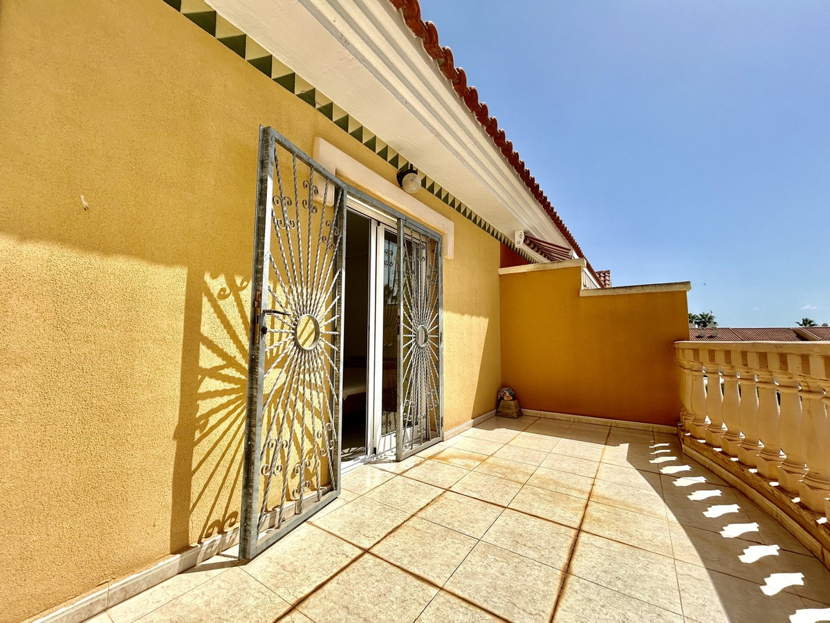 For sale - 3 Bedroom 2 Bathroom House - Townhouse in Rojales - Ciudad Quesada  - Alicante