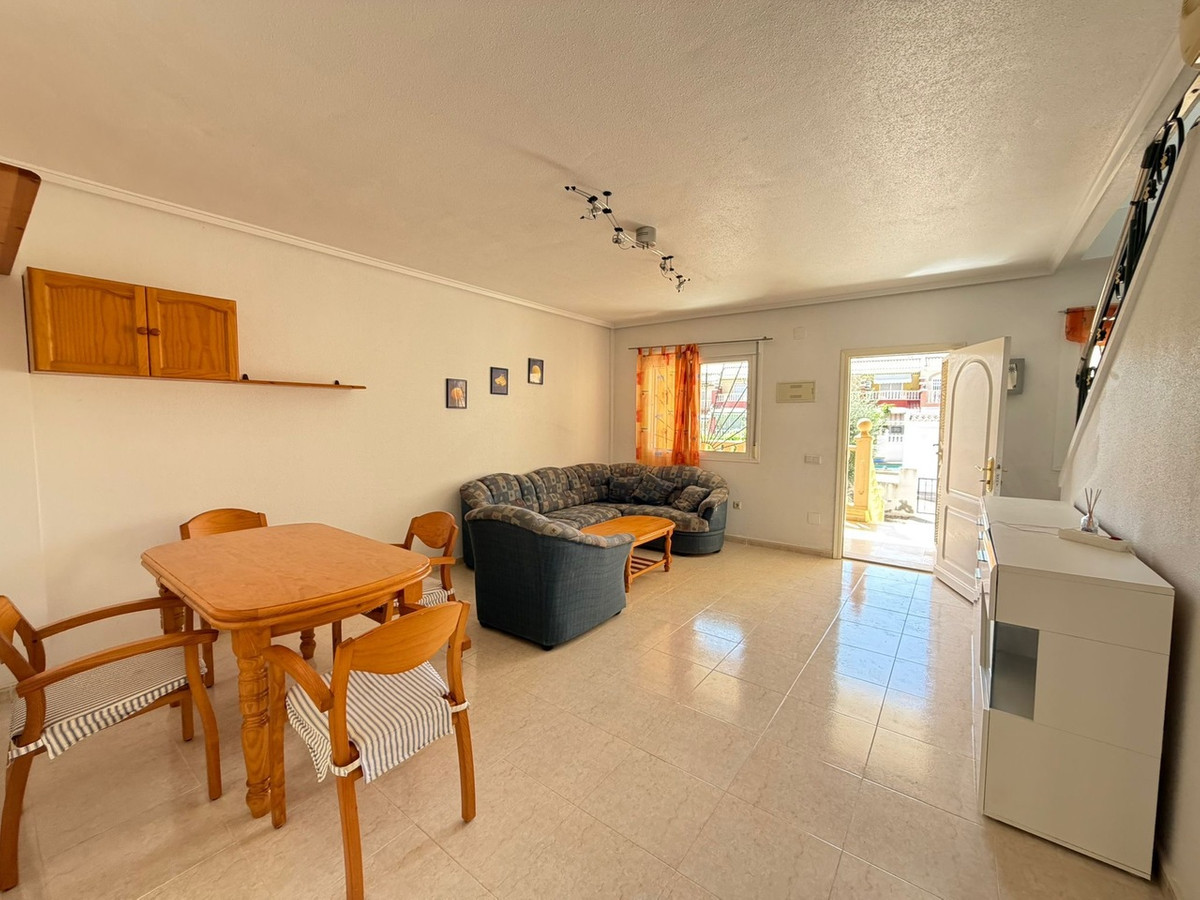 For sale - 3 Bedroom 2 Bathroom House - Townhouse in Rojales - Ciudad Quesada  - Alicante