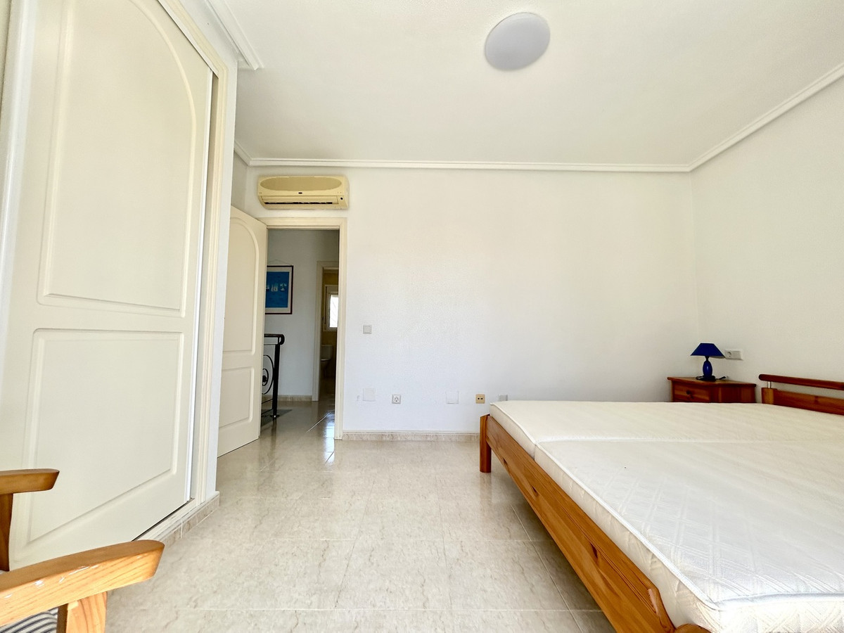 For sale - 3 Bedroom 2 Bathroom House - Townhouse in Rojales - Ciudad Quesada  - Alicante