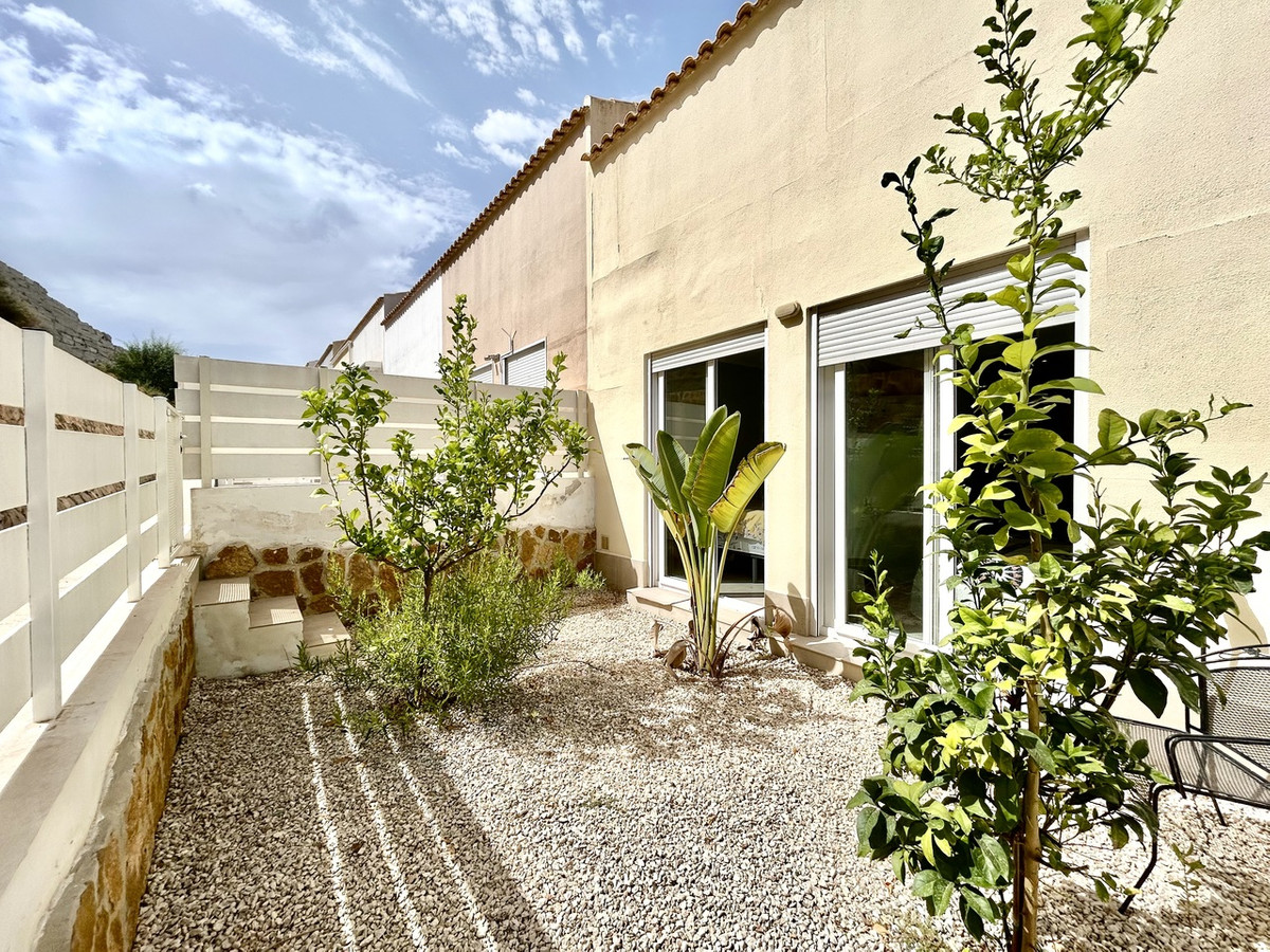 For sale - 3 Bedroom 3 Bathroom House - Townhouse in Rojales - Ciudad Quesada  - Alicante