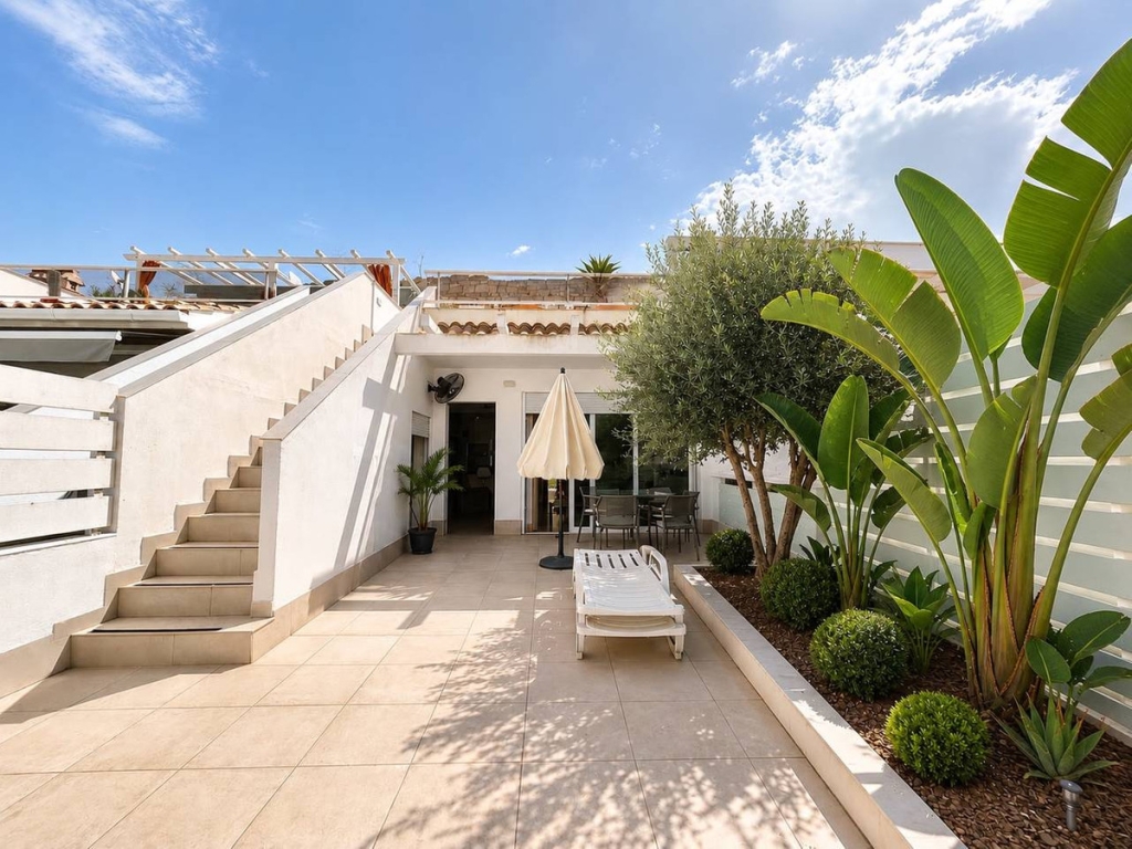 3 Bedroom 3 Bathroom House - Townhouse in Rojales