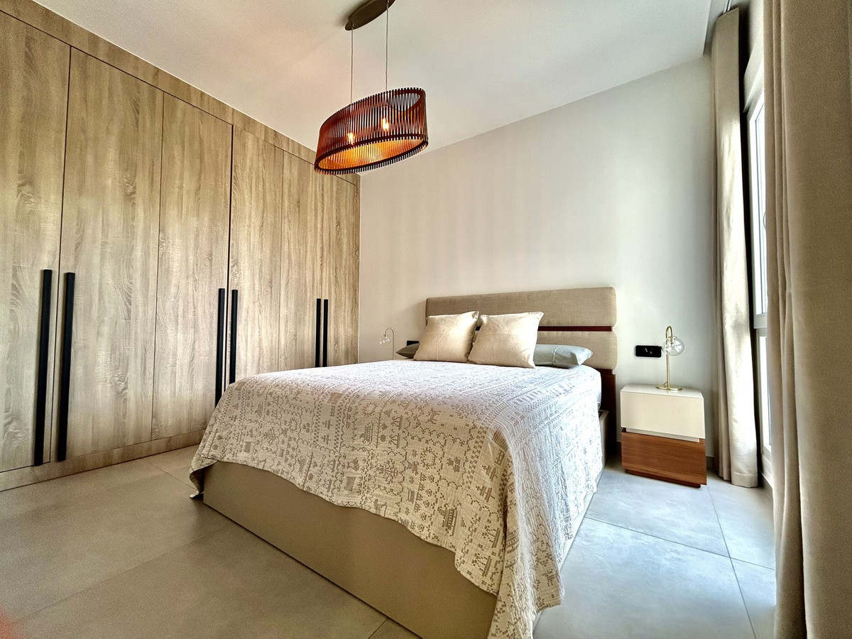 For sale - 4 Bedroom 2 Bathroom House - Detached Villa in Algorfa - La Finca Golf  - Alicante