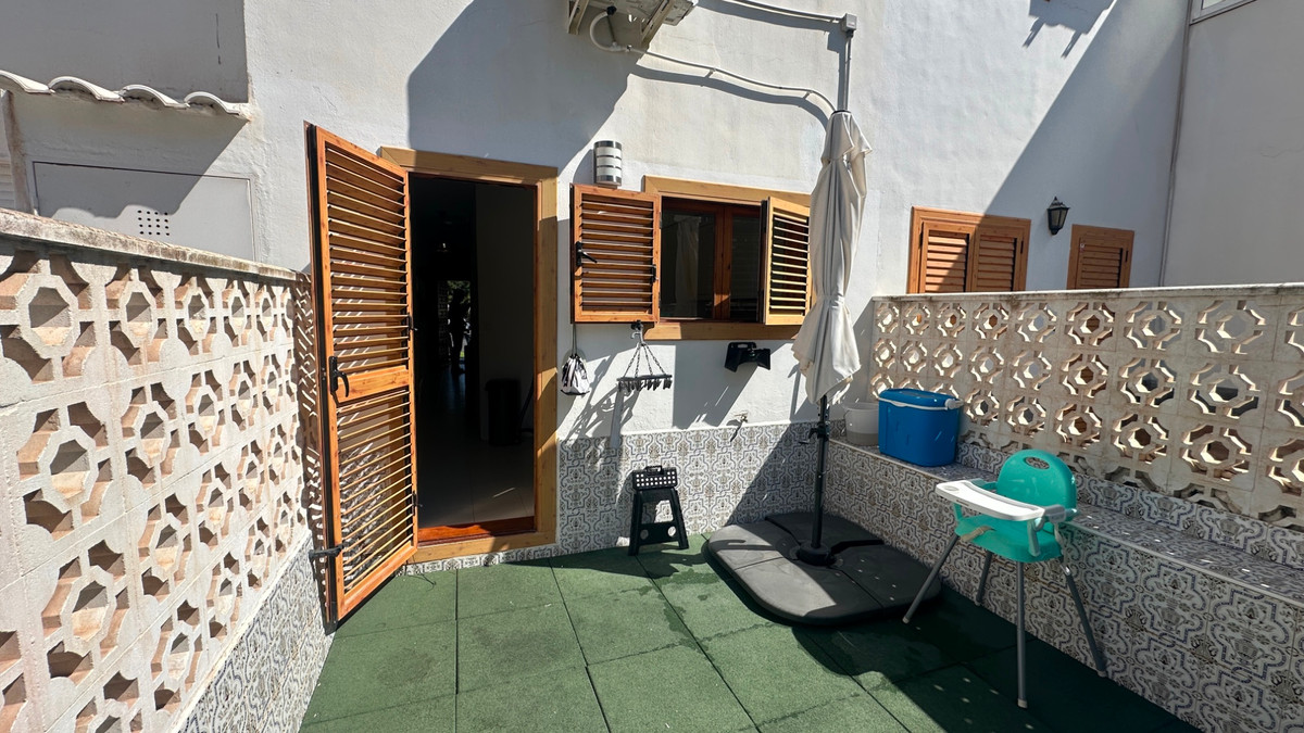 For sale - 3 Bedroom 2 Bathroom House - Townhouse in Torrevieja - La Mata  - Alicante