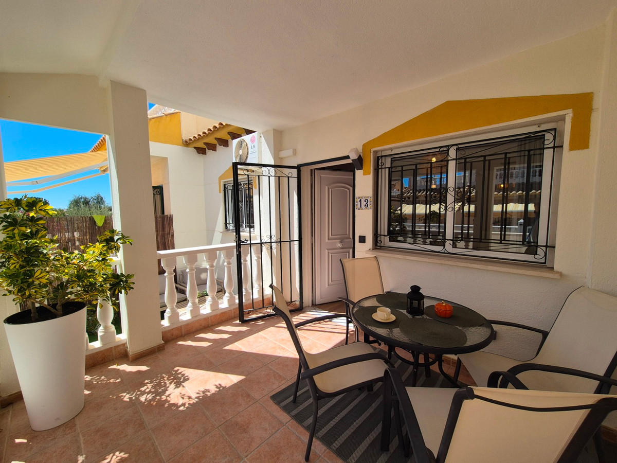 For sale - 3 Bedroom 2 Bathroom House - Townhouse in Orihuela - La Florida  - Alicante