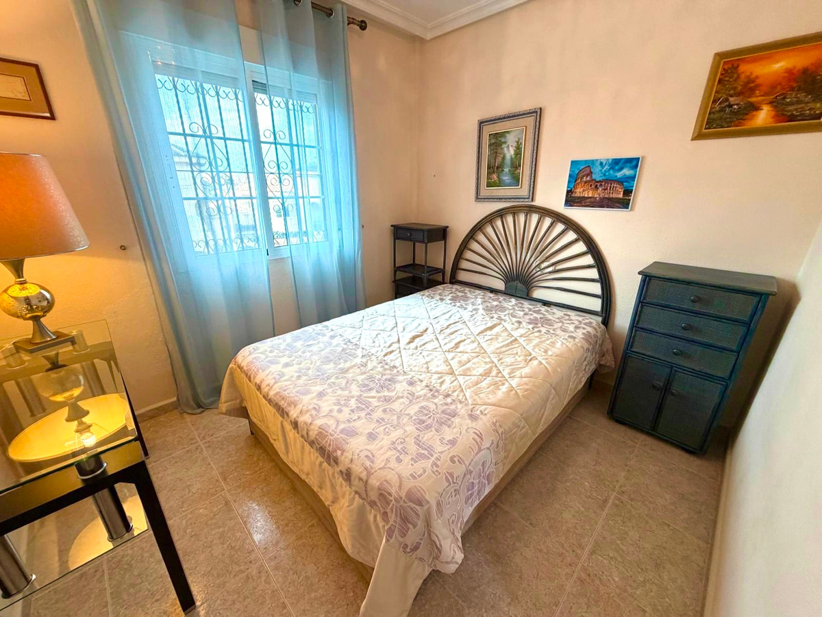 For sale - 3 Bedroom 2 Bathroom House - Detached Villa in Orihuela - Orihuela Costa  - Alicante