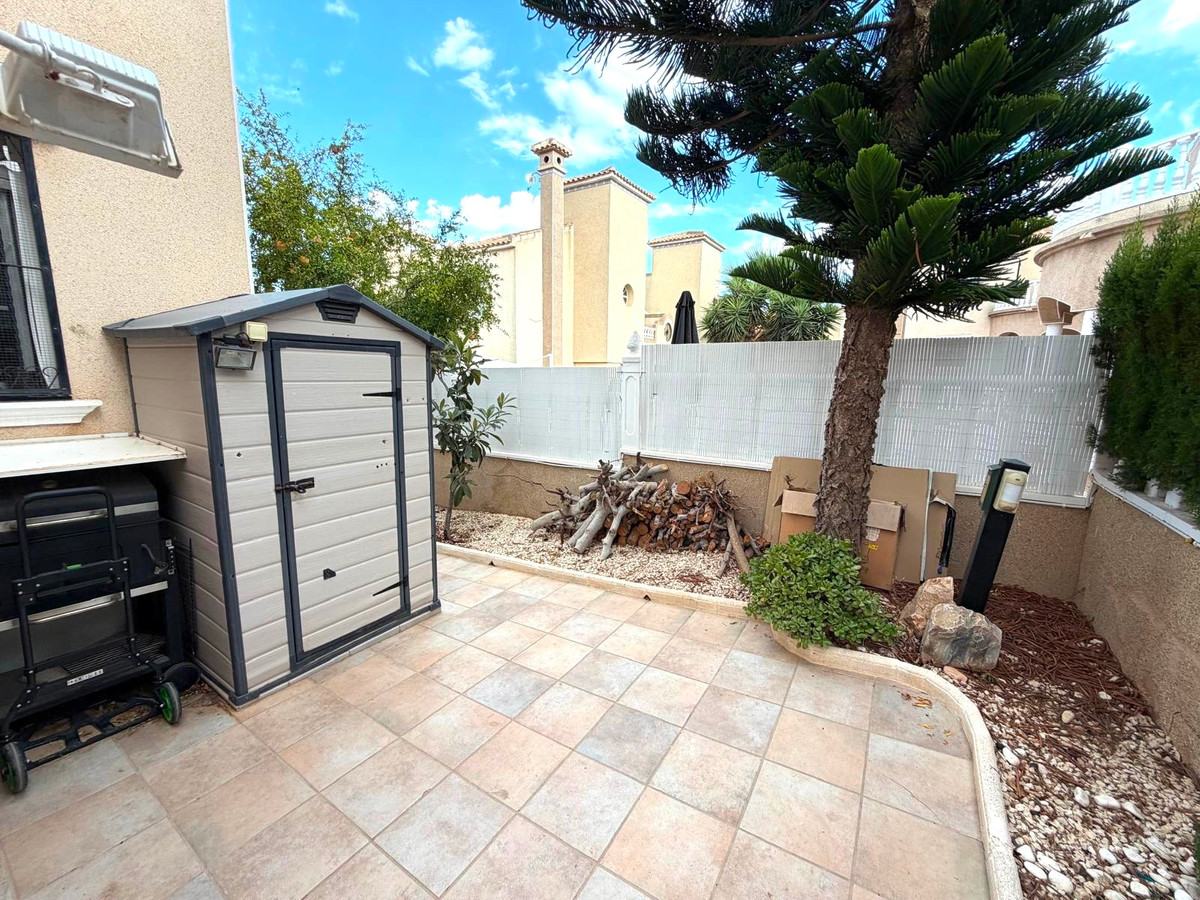 For sale - 3 Bedroom 2 Bathroom House - Detached Villa in Orihuela - Orihuela Costa  - Alicante