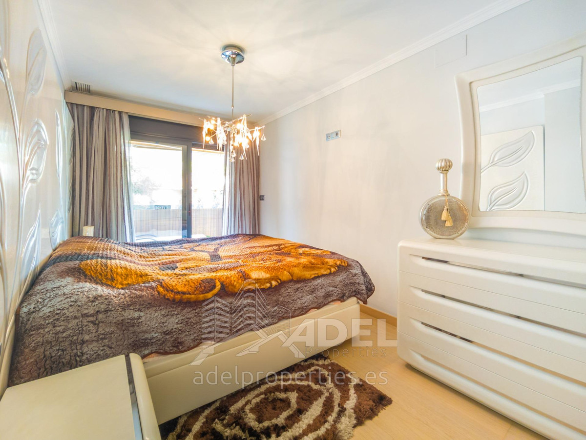 For sale - 2 Bedroom 2 Bathroom Apartment - Middle Floor Apartment in Orihuela - Orihuela Costa  - Alicante