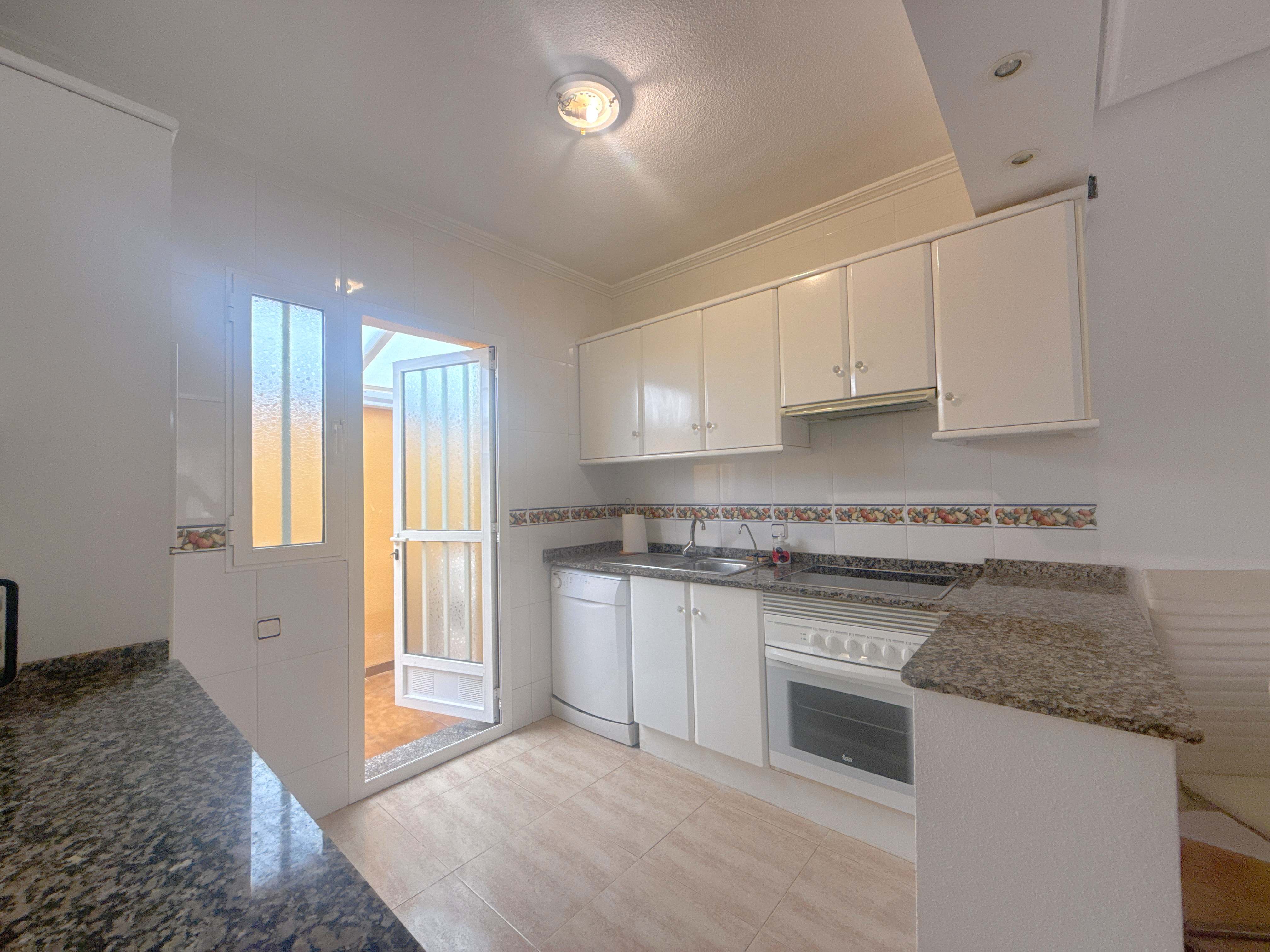 For sale - 3 Bedroom 2 Bathroom Townhouse in Cabo Roig -  - Alicante