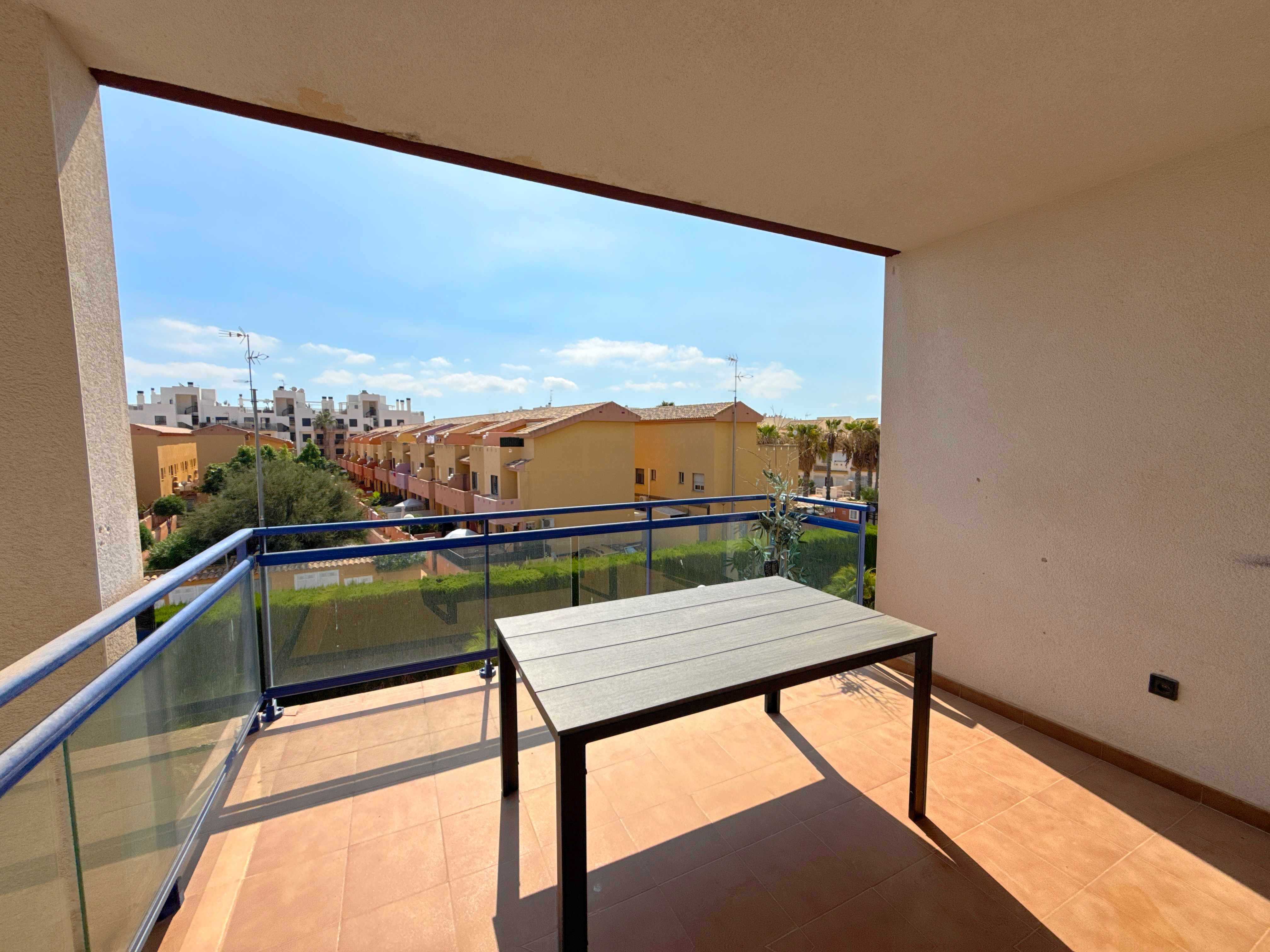 For sale - 2 Bedroom 1 Bathroom Apartment in Cabo Roig -  - Alicante