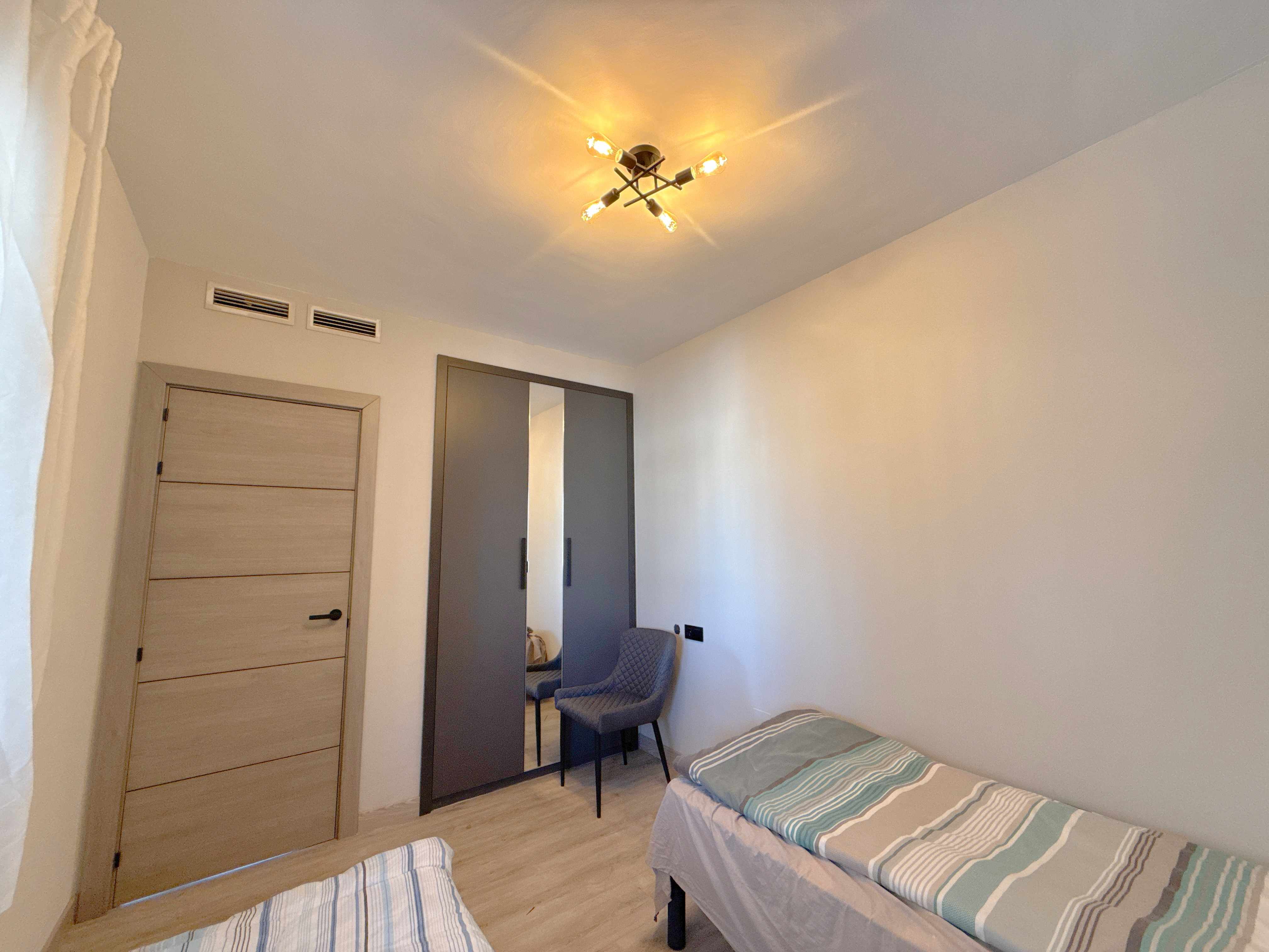 For sale - 2 Bedroom 1 Bathroom Apartment in Cabo Roig -  - Alicante