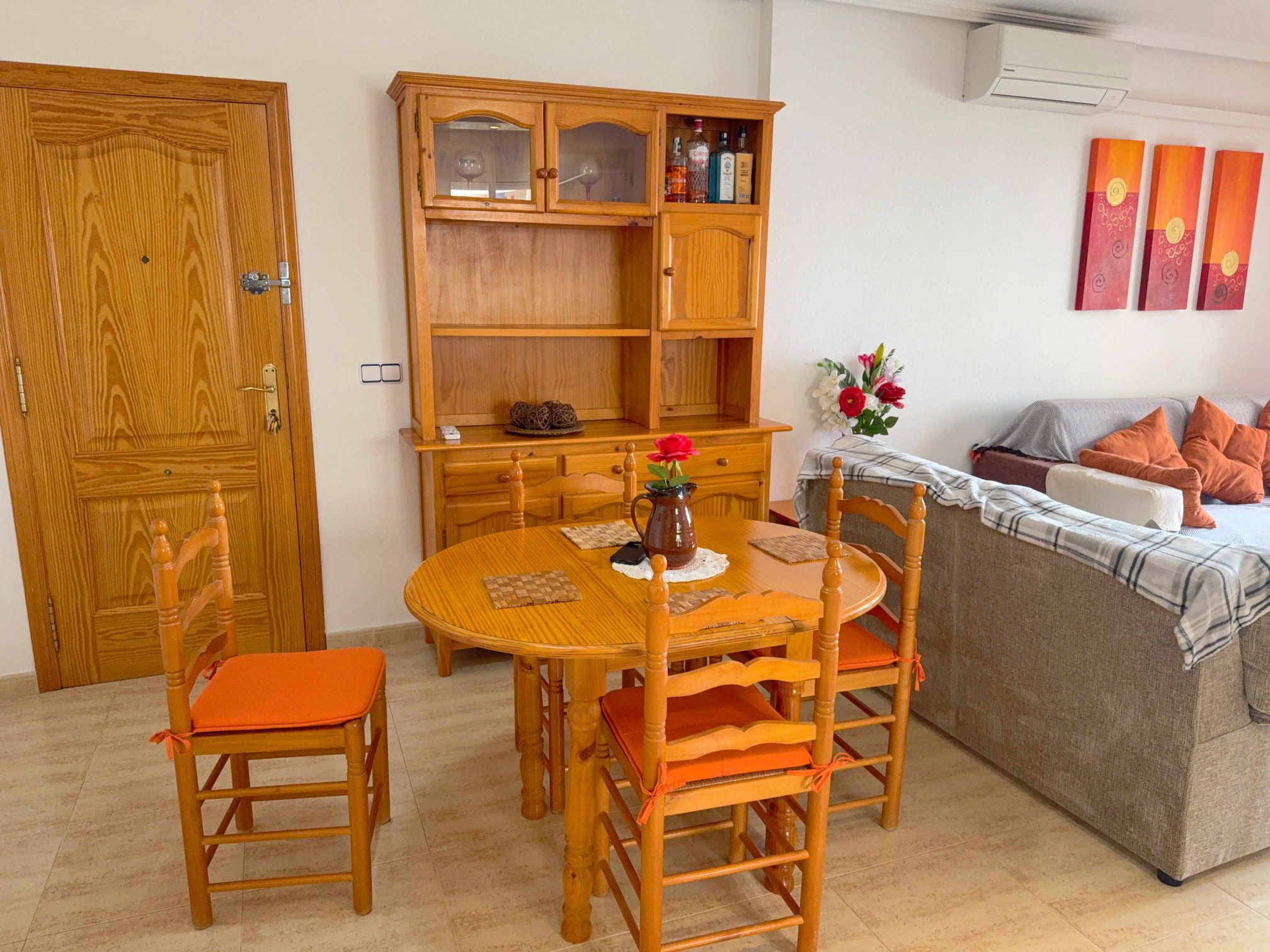 For sale - 2 Bedroom 1 Bathroom Apartment in Cabo Roig -  - Alicante
