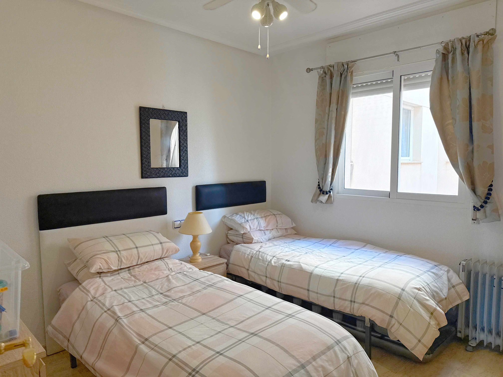 For sale - 2 Bedroom 1 Bathroom Apartment in Cabo Roig -  - Alicante