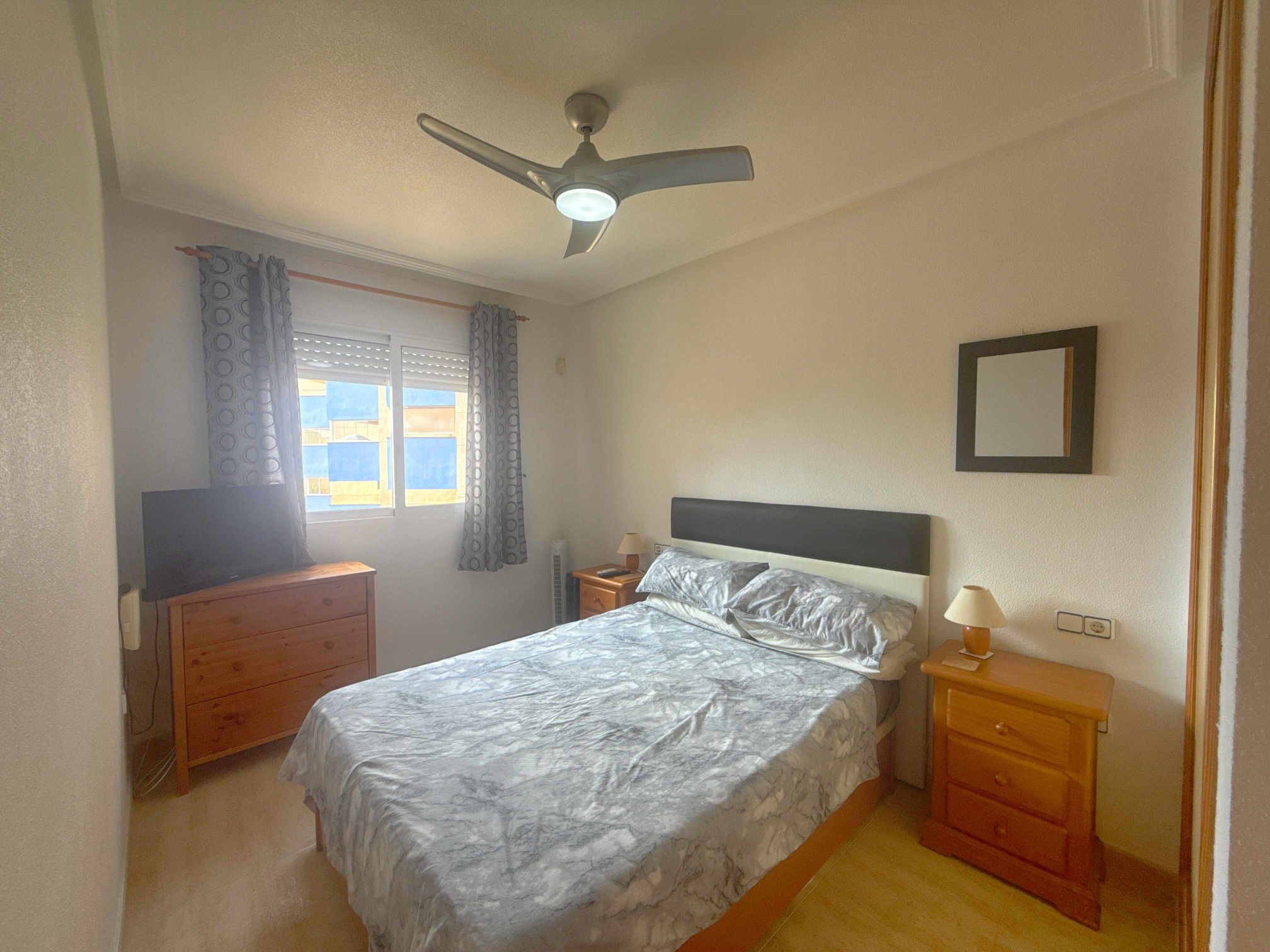For sale - 2 Bedroom 1 Bathroom Apartment in Cabo Roig -  - Alicante