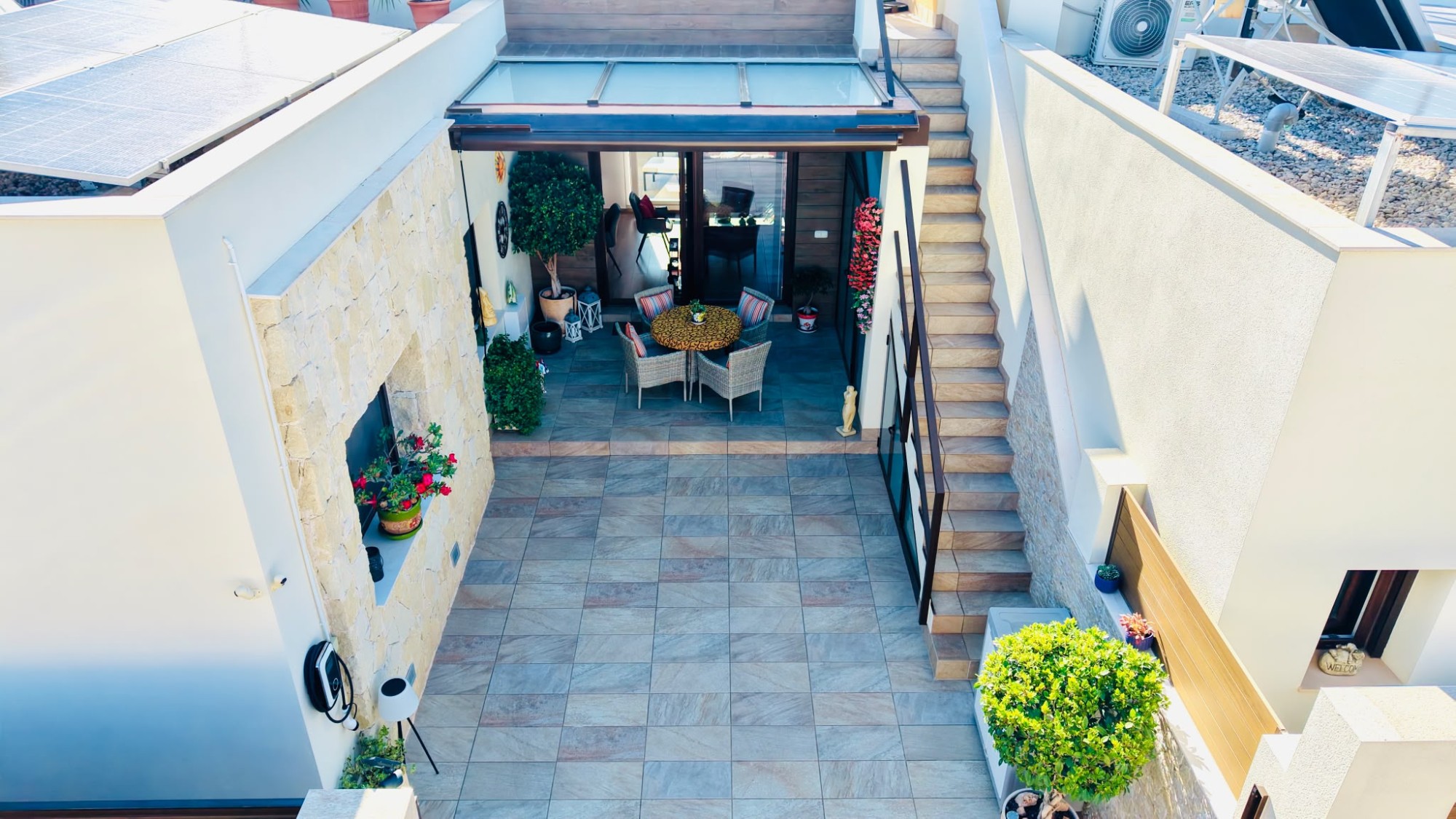 For sale - 3 Bedroom 2 Bathroom Semi-Detached Villa in Los Montesinos -  - Alicante