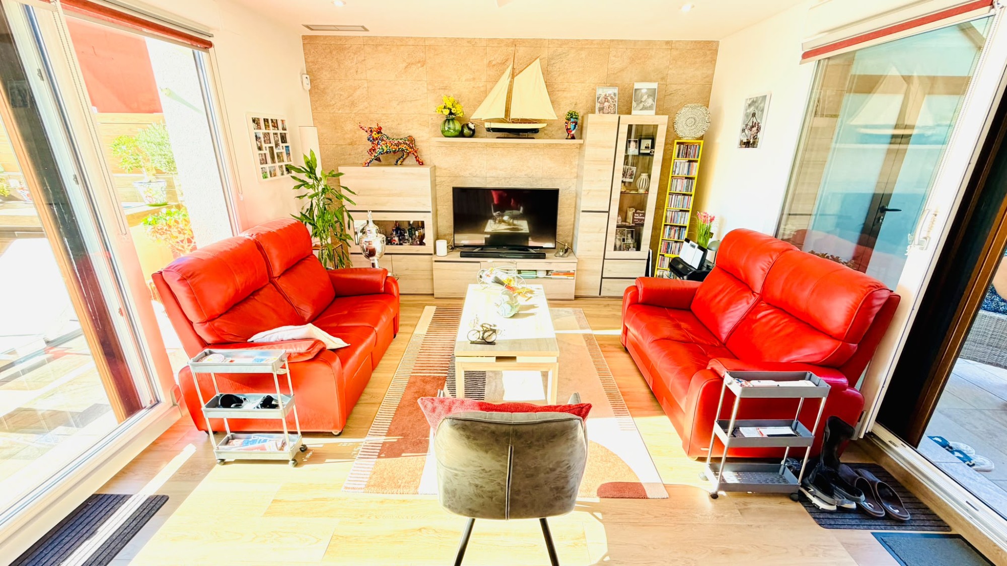 For sale - 3 Bedroom 2 Bathroom Semi-Detached Villa in Los Montesinos -  - Alicante