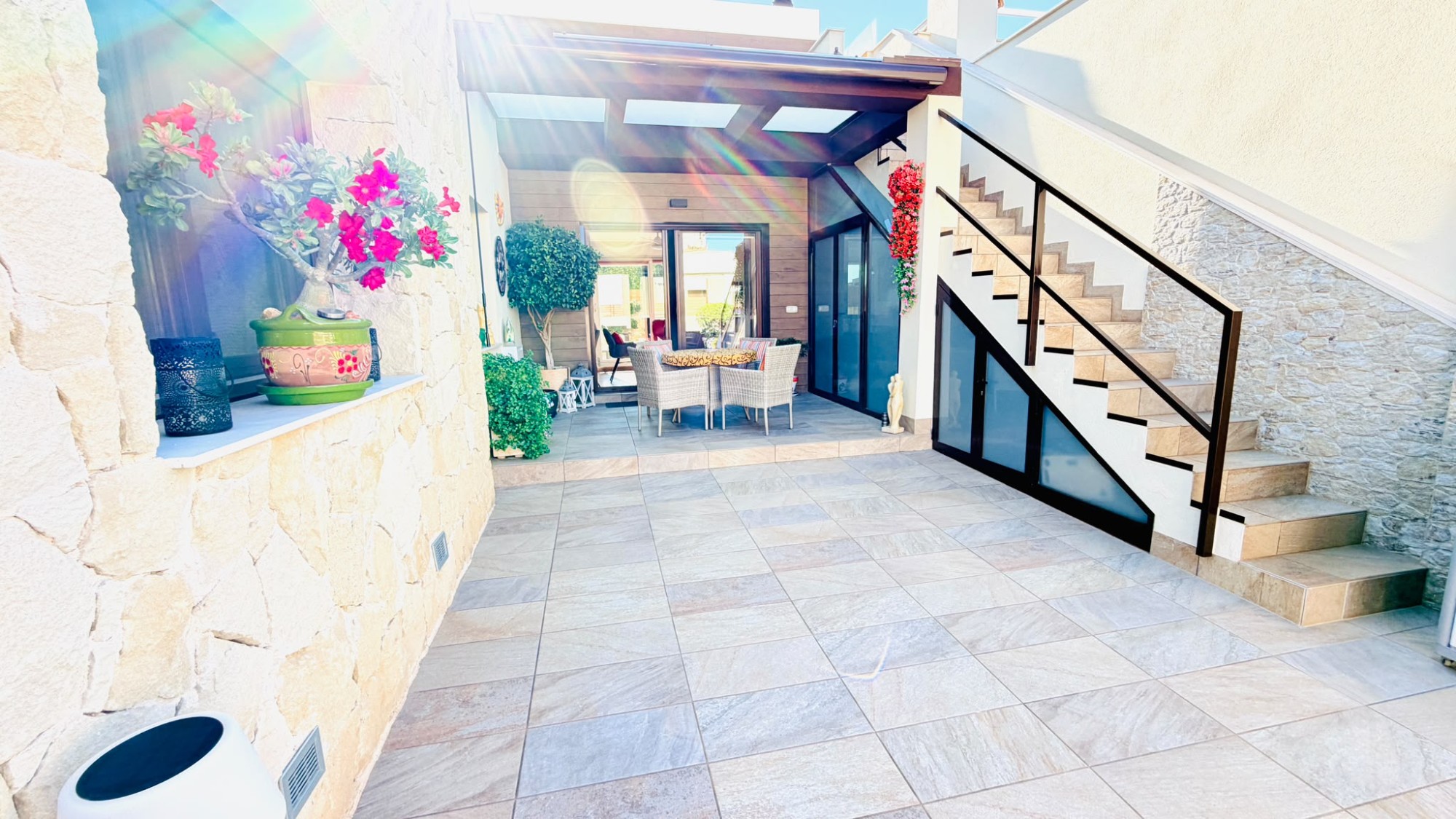 For sale - 3 Bedroom 2 Bathroom Semi-Detached Villa in Los Montesinos -  - Alicante
