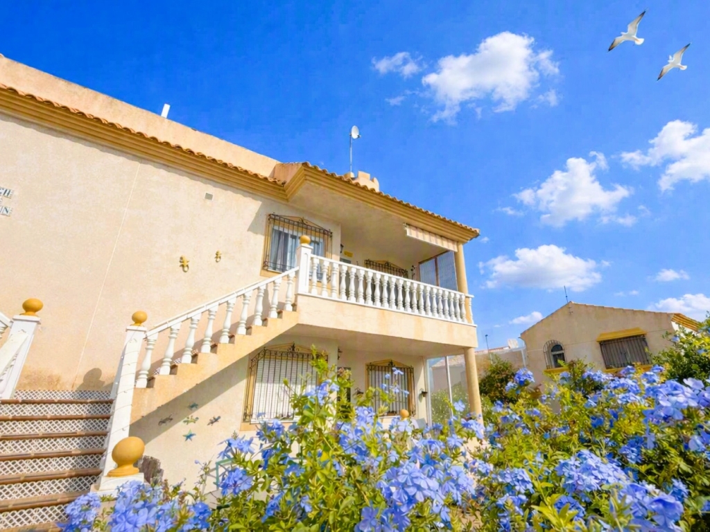 2 Bedroom 1 Bathroom Penthouse Apartment in Cabo Roig