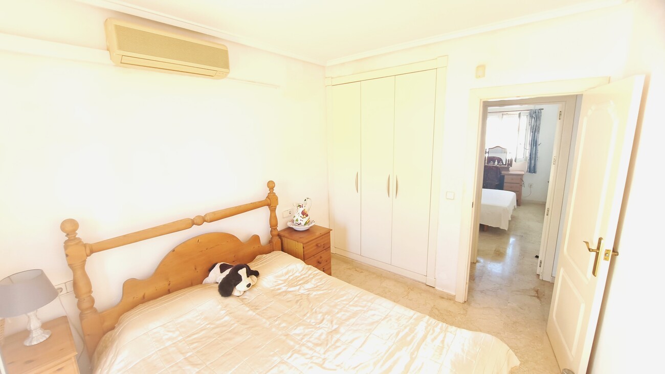 For sale - 2 Bedroom 2 Bathroom Town House in Villamartin - Orihuela Costa  - Alicante