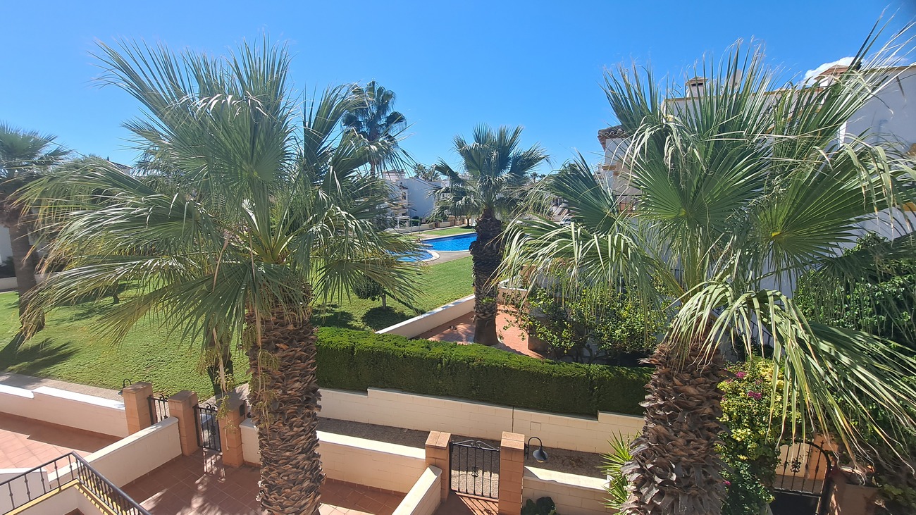 For sale - 2 Bedroom 2 Bathroom Town House in Villamartin - Orihuela Costa  - Alicante